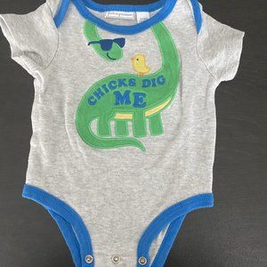 ☀️First Impressions Chicks Dig Me Onesie